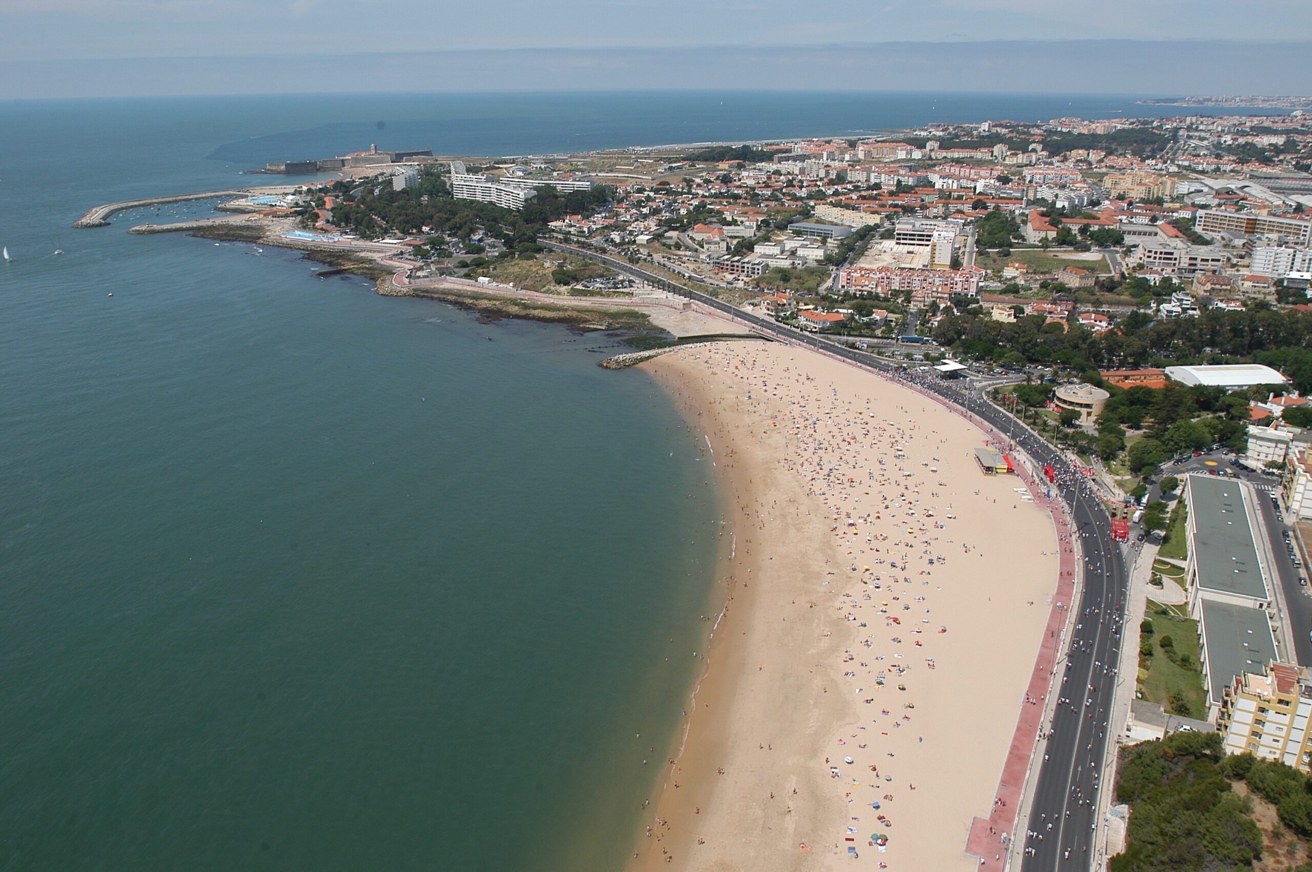 22.PANORÂMICAS DO CONCELHO estacionar na praia